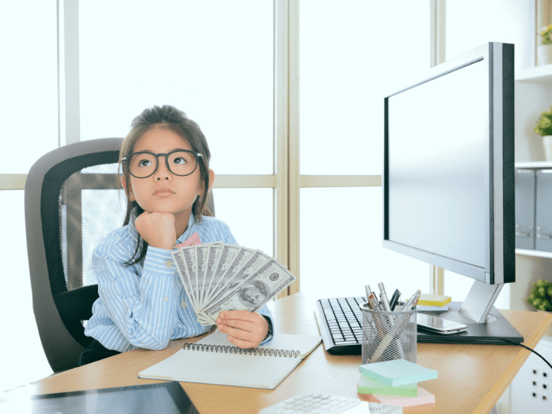 Children's Financial Education | 6 Principles To Follow Before Giving Your Child An Allowance! (Age Guide Included)
